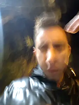 Snapshot of slowdownricK_ chatting on November 15, 2025, 8:05 pm slowdownricK online show from November 15, 2025, 8:05 pm