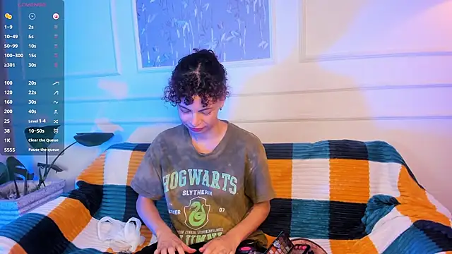 AliceMadnes online show from March 22, 2026, 8:12 pm