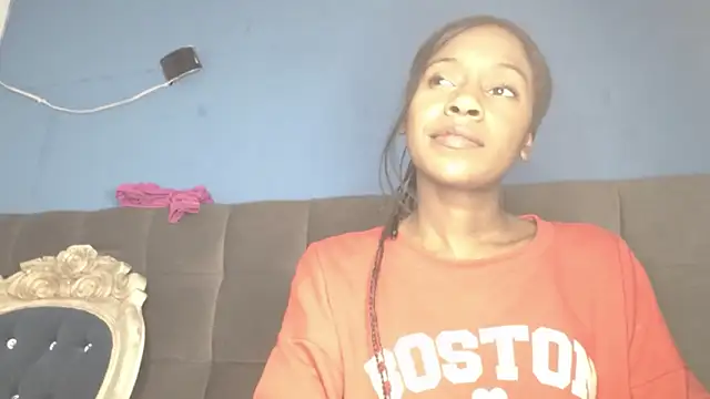 Aliis Love online show from November 29, 2025, 5:32 am