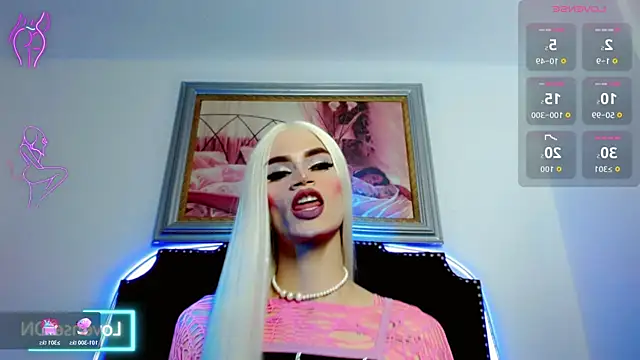 Aidana kalaff ts online show from November 11, 2025, 3:28 am