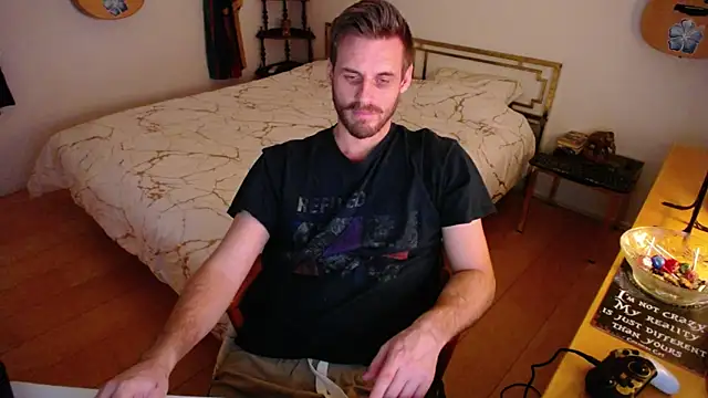 skatejocke online show from November 30, 2025, 1:37 pm