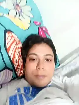 LorieFerrer online show from January 29, 2025, 6:50 pm