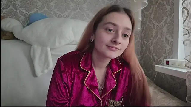 Snapshot of SweetLiaison chatting on November 24, 2025, 10:15 am SweetLiaison online show from November 24, 2025, 10:15 am