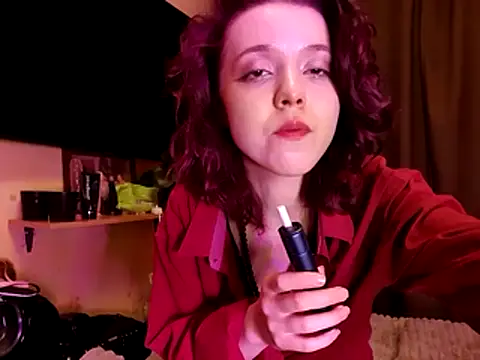 Snapshot of violetwitch chatting on November 14, 2025, 1:04 am violetwitch online show from November 14, 2025, 1:04 am