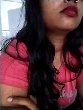 Sexy Divya   online show from March 1, 2026, 1:07 am