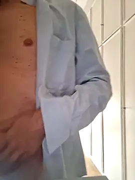 CuteDaddy92 online show from March 6, 2026, 8:55 am