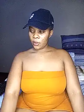 Emmylove-xr25 online show from February 4, 2026, 6:58 pm