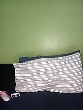 Emmylove-xr25 online show from March 28, 2026, 7:08 am