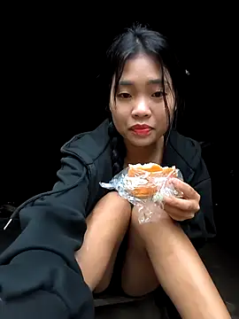 Lynly k2 online show from November 18, 2025, 12:38 am