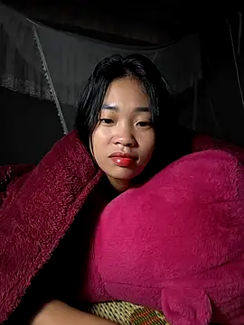 Lynly k2 online show from November 19, 2025, 1:27 am