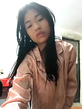 Lynly k2 online show from February 24, 2026, 12:08 am