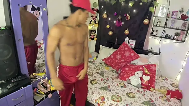 JUANBIGCOCK21CM online show from December 16, 2025, 8:36 pm