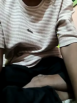 priyanka-rani1 online show from November 8, 2025, 4:40 pm