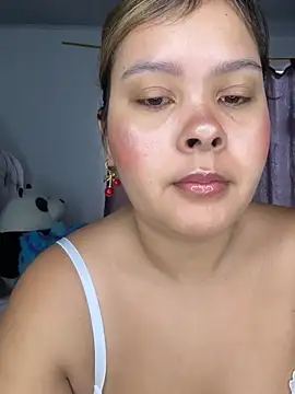 MelodySanz online show from May 18, 2026, 2:23 pm
