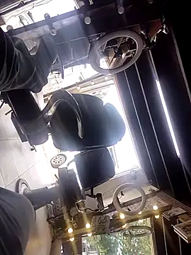 Snapshot of NestedReagent chatting on February 19, 2026, 6:26 pm NestedReagent online show from February 19, 2026, 6:26 pm