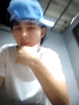 tom hot20 online show from November 13, 2025, 8:52 pm