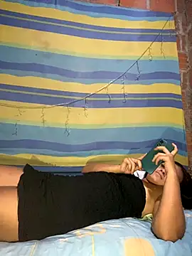 ArianandMichael online show from November 8, 2025, 12:44 am