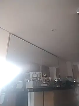 MystiKa 17 online show from November 11, 2025, 7:03 pm