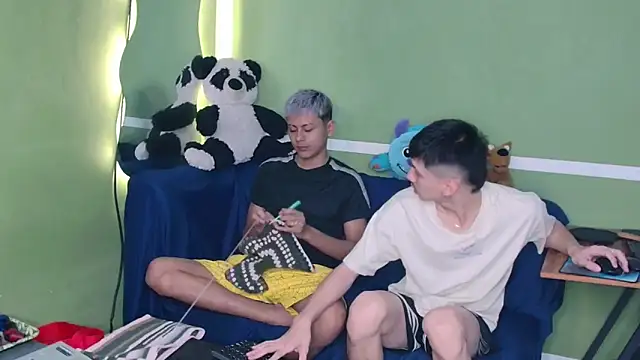 Snapshot of stebeen_smithh chatting on February 6, 2026, 12:52 pm stebeen smithh online show from February 6, 2026, 12:52 pm