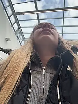 SashaCatt online show from March 9, 2026, 9:13 am