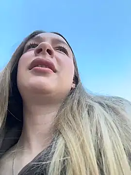 SashaCatt online show from March 22, 2026, 8:40 am