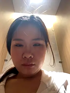 xoxo7799 online show from December 14, 2025, 3:23 am