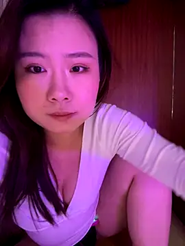 xoxo7799 online show from December 14, 2025, 6:01 pm