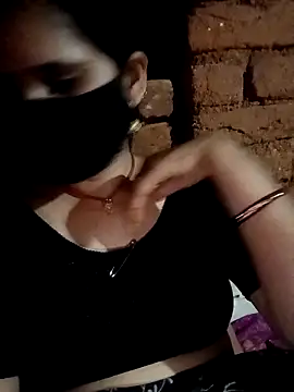 Karina jann online show from March 13, 2026, 4:35 pm