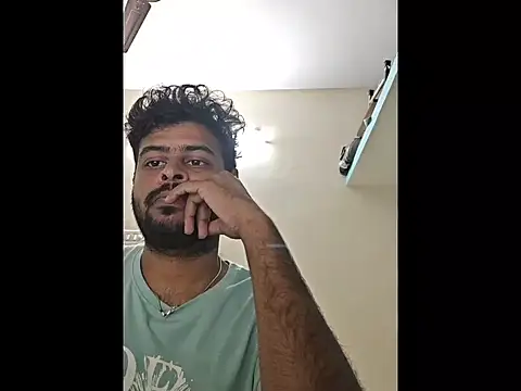Snapshot of lust-wnaderer chatting on February 3, 2026, 11:26 am lust-wnaderer online show from February 3, 2026, 11:26 am