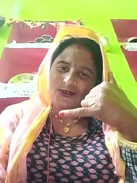 Quin love143 online show from November 29, 2025, 3:37 pm