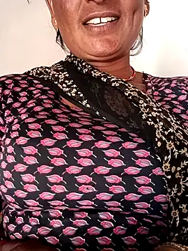 Quin love143 online show from December 2, 2025, 5:13 am