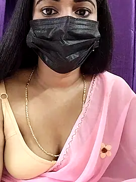 Honeya96 online show from November 9, 2025, 1:53 pm