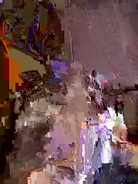 burbuja360 online show from November 8, 2025, 4:07 pm