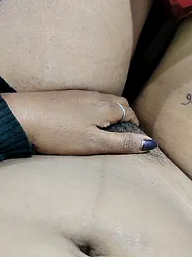 ankitakum8789 online show from November 11, 2025, 7:58 pm