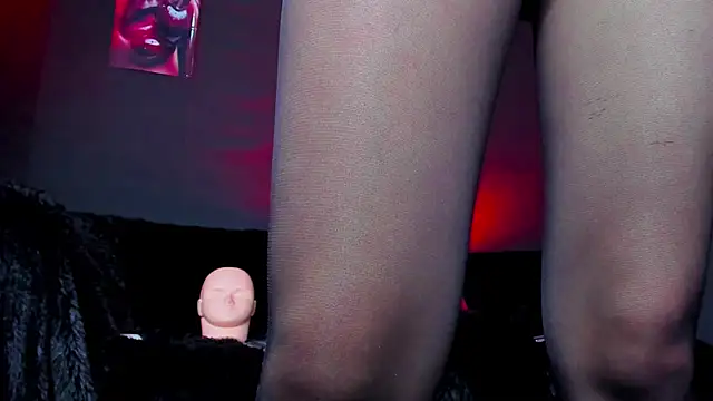 Snapshot of MartinaStones chatting on January 15, 2026, 9:51 pm MartinaStones online show from January 15, 2026, 9:51 pm