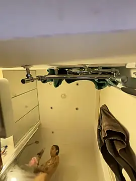 VenusEliteCo online show from November 11, 2025, 12:05 pm