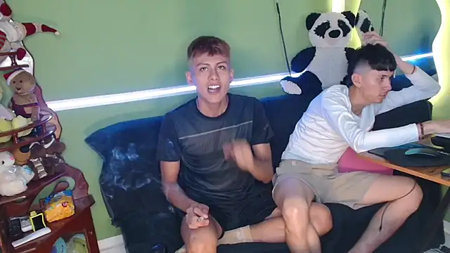 Kurt williams1 online show from November 29, 2025, 9:07 pm