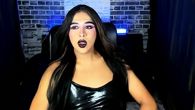 aurora russo  online show from August 8, 2026, 5:09 am