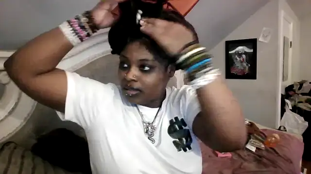 Dusaa  online show from December 21, 2025, 1:24 am