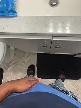 Mr Sirthedom online show from November 26, 2025, 9:10 am