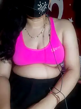 Snapshot of HotGirl23231 chatting on June 15, 2026, 5:37 pm HotGirl23231 online show from June 15, 2026, 5:37 pm