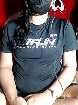 Snapshot of HotGirl23231 chatting on July 26, 2026, 6:37 pm HotGirl23231 online show from July 26, 2026, 6:37 pm