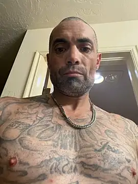 MrMrsperfeted online show from November 12, 2025, 3:18 am