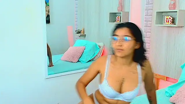 KATY LOWERY online show from April 7, 2026, 4:35 am