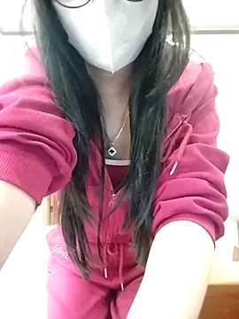   Anna    online show from December 5, 2025, 3:26 am