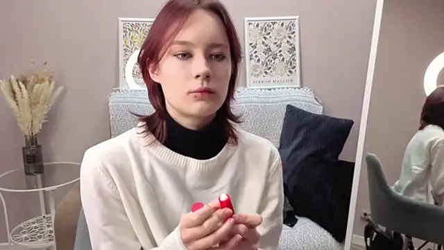 Annie Way online show from November 12, 2025, 7:31 am