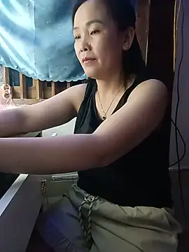 Feeling-hot online show from May 24, 2026, 2:55 pm