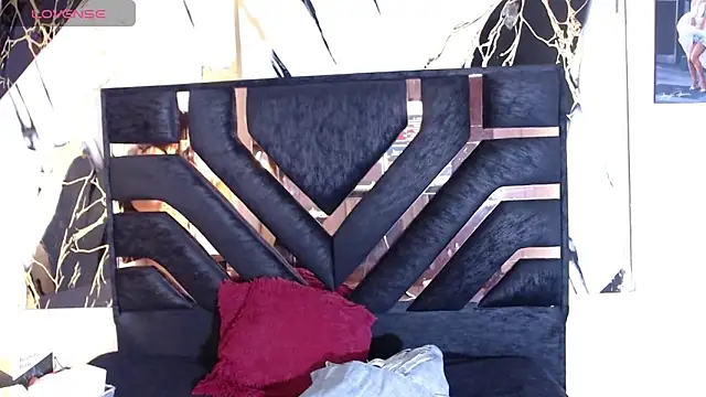 tael novacs online show from January 10, 2026, 4:25 am