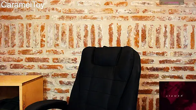 CaramelToy online show from January 18, 2026, 9:29 pm