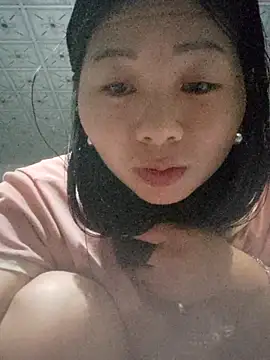 vangkt-cute online show from November 16, 2025, 10:43 am